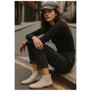 FREE PEOPLE Women’s Size EU‎ 37.5 /US 7.5 Bone Leather Cayne Woven Shoe Boot